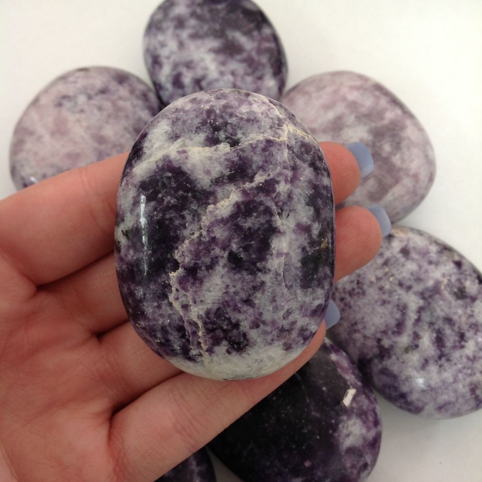 Lepidolite - Palmstone - 6cm