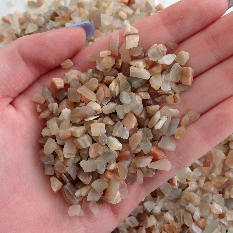 Peach Moonstone Chips 1KG (IN)