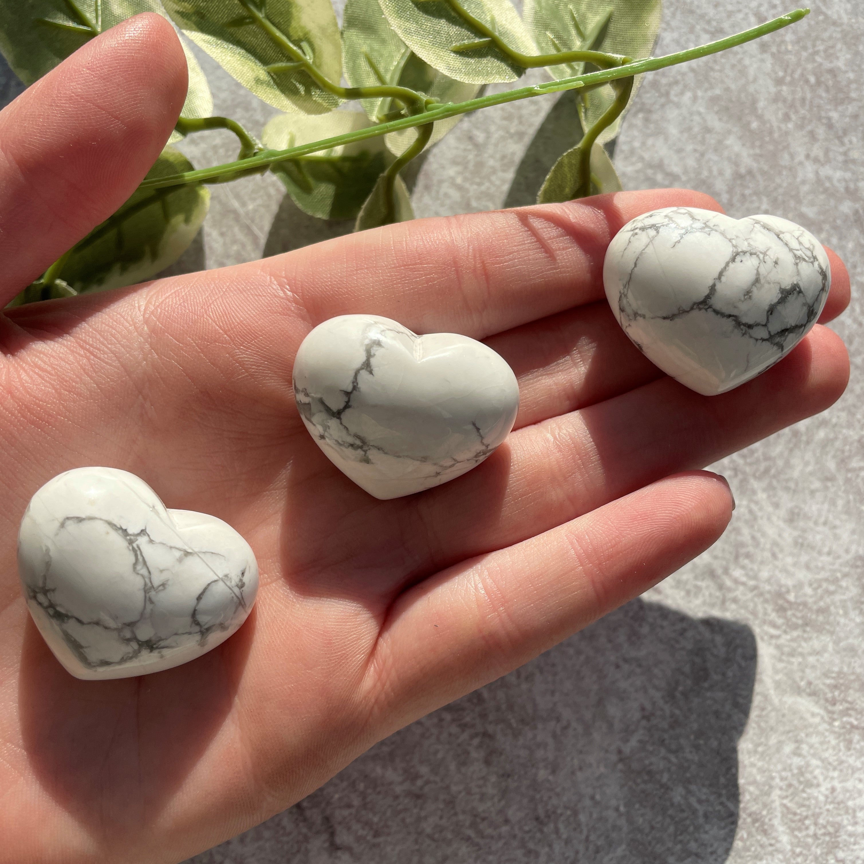 White Howlite Heart 3cm