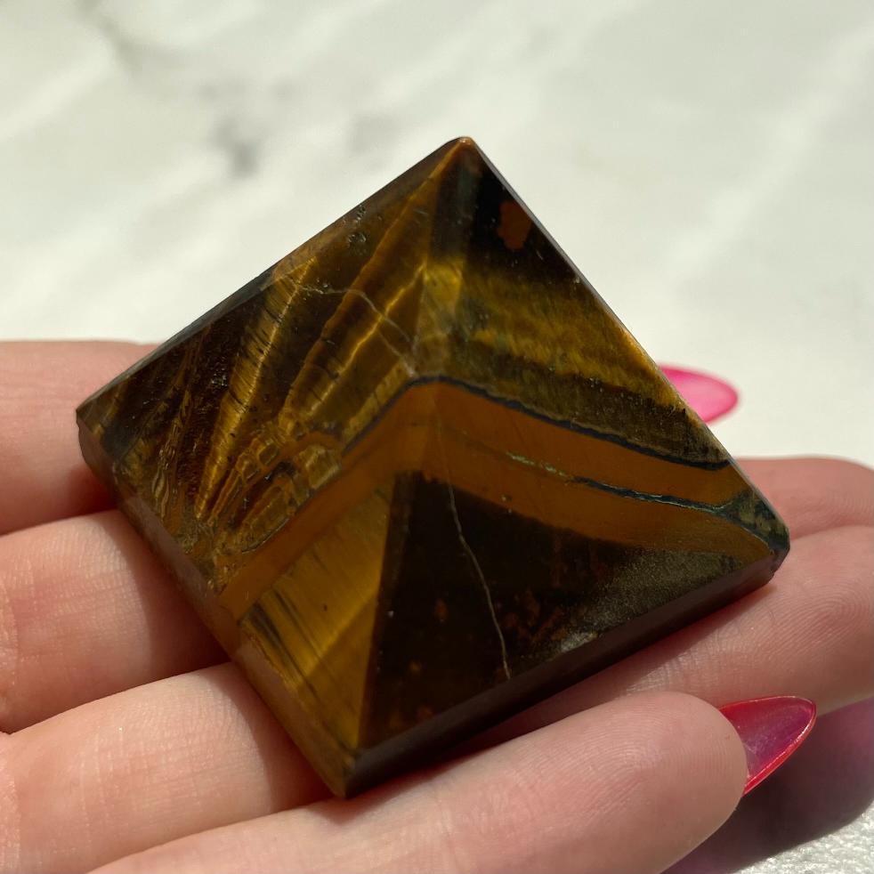 Tigers Eye - Pyramid - 4cm