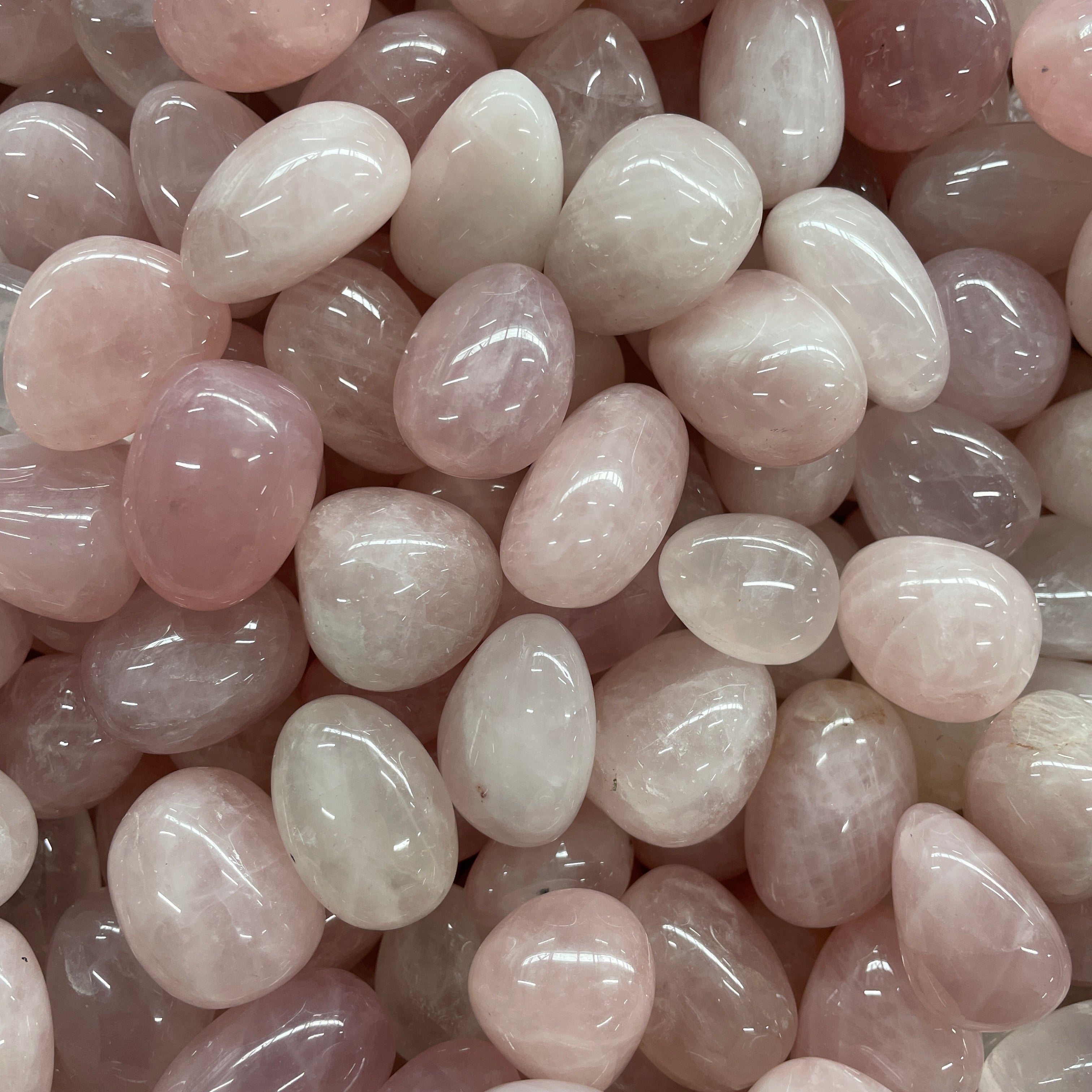 Rose Qtz - Q1/A - Tumbled - 1 KG