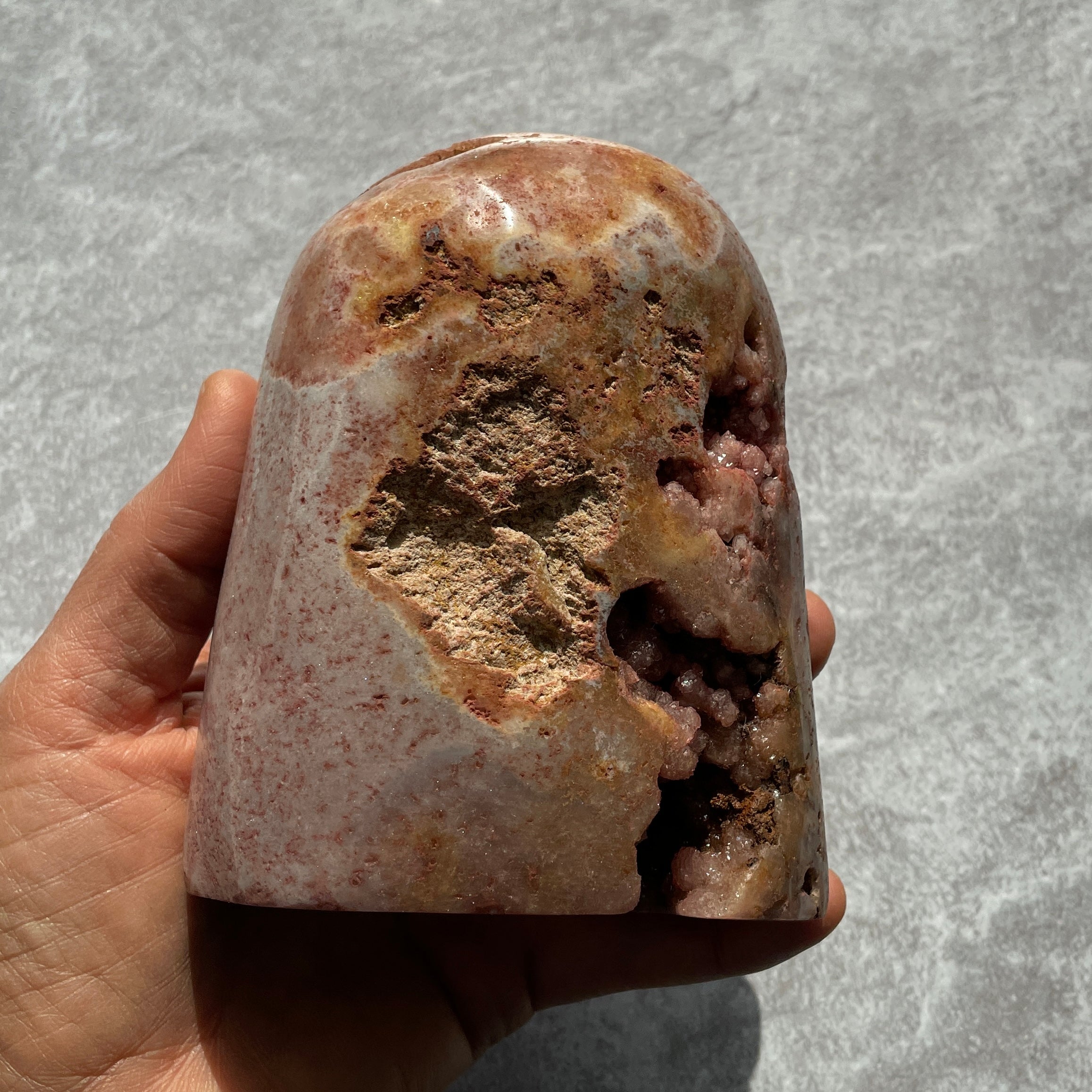 Pink Amethyst - Geode - P93