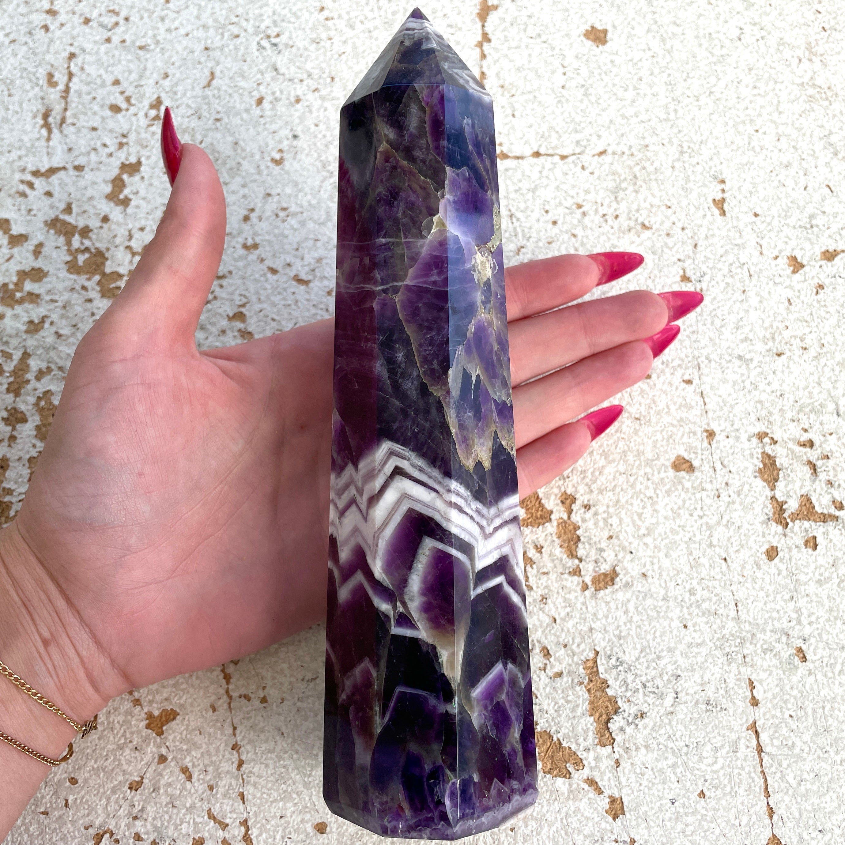 Amethyst Chevron Generator - LRG 19cm