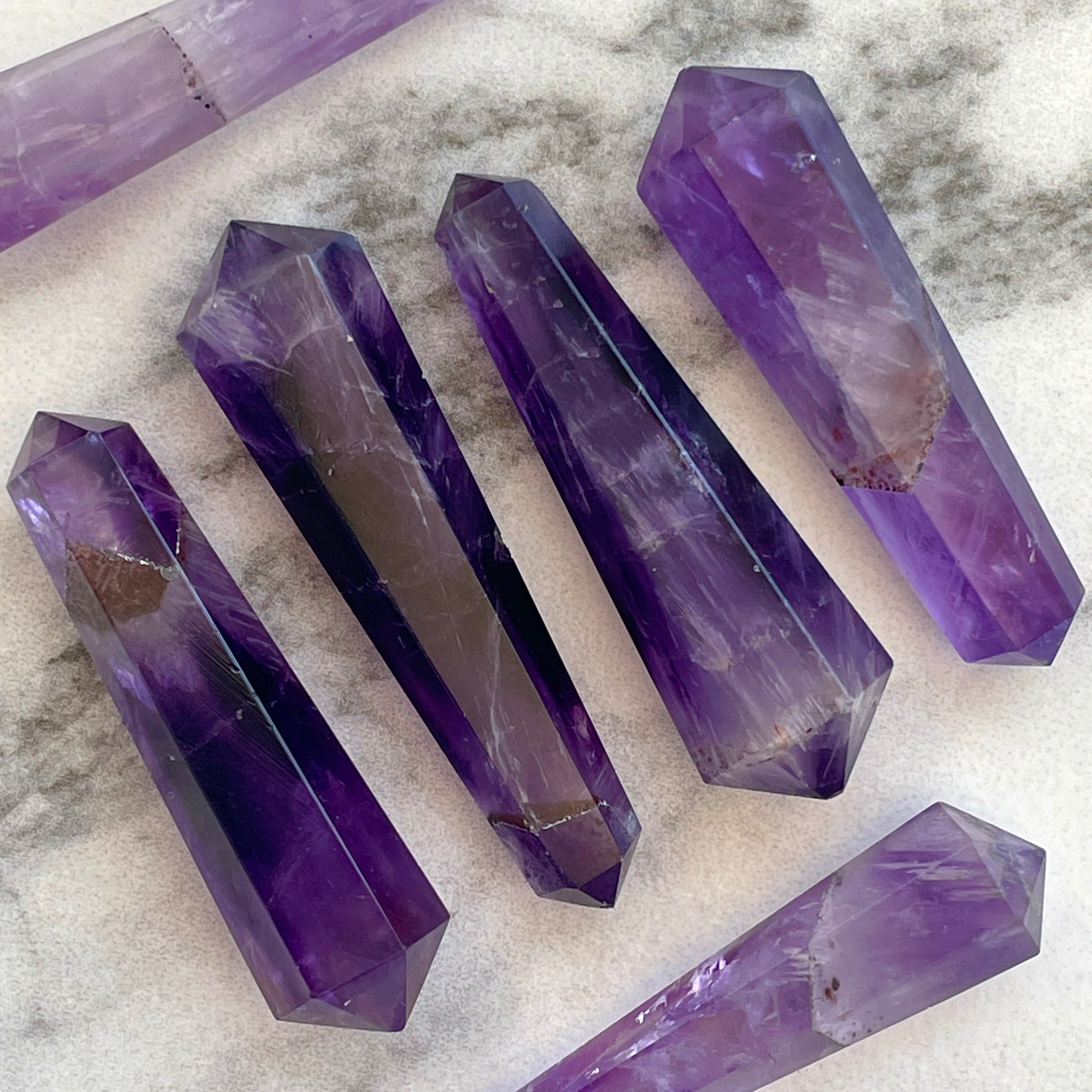 Chevron Amethyst DT Wand (4-6cm) (IN)