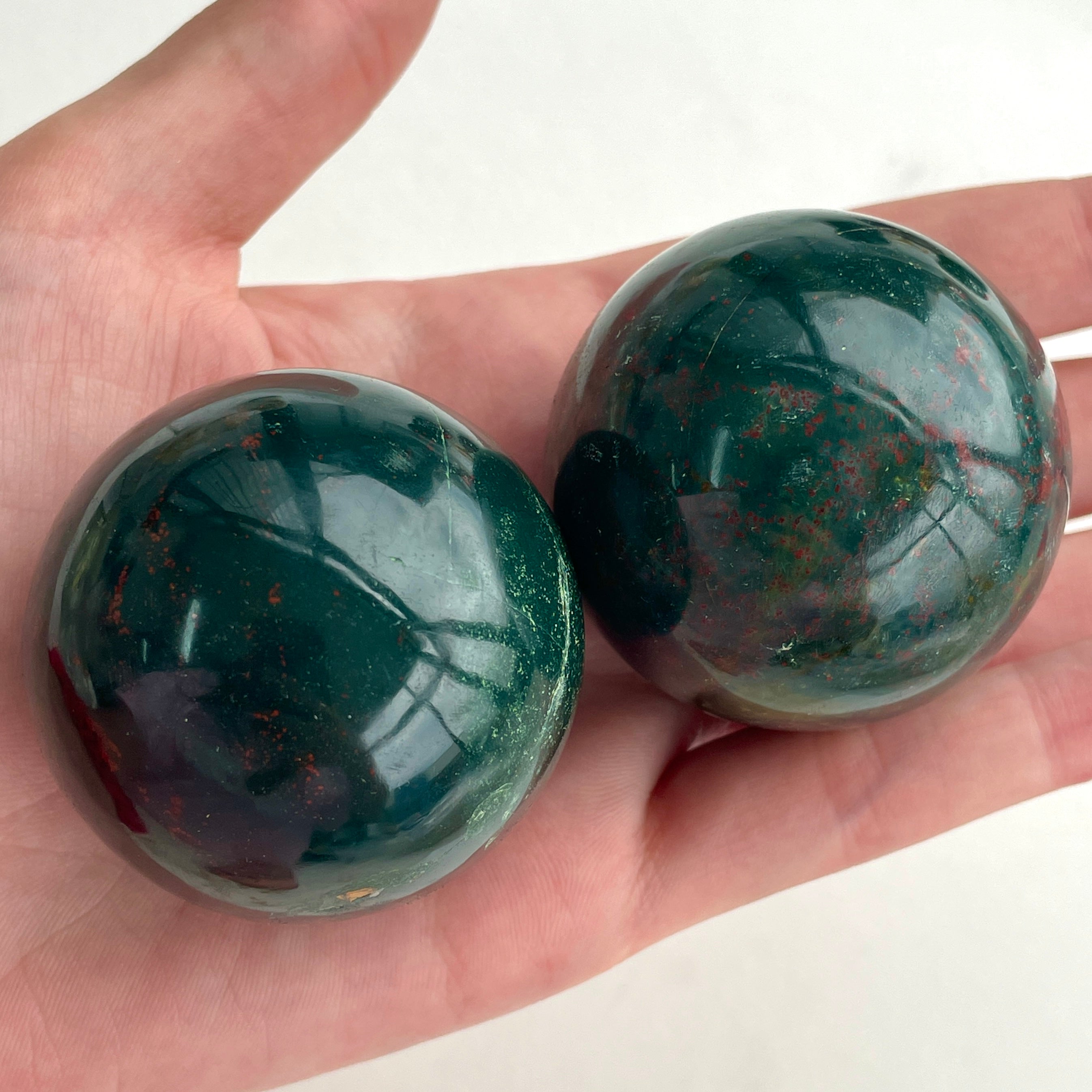 Bloodstone Sphere 4.5 cm