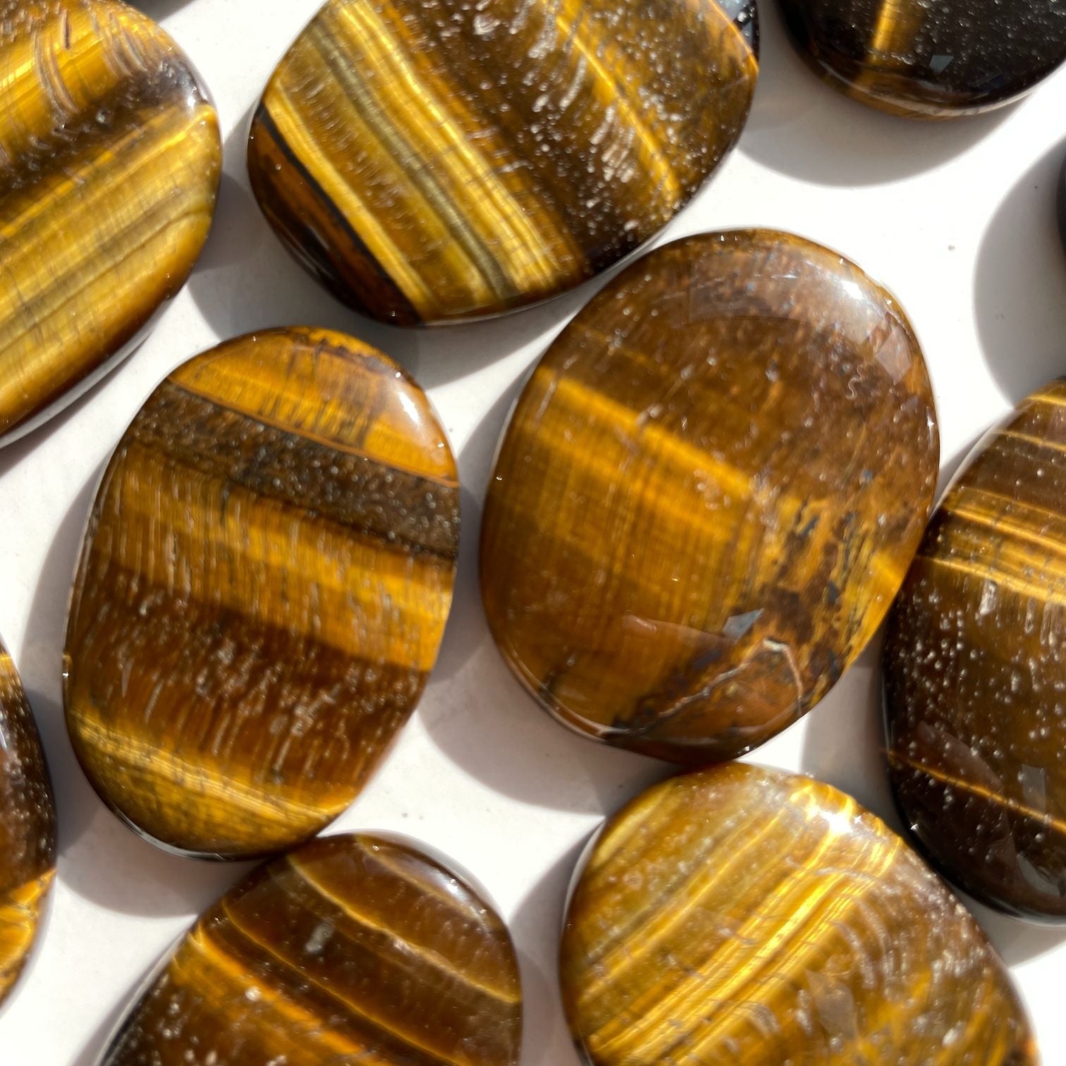 Tigers Eye - Small Palm Stone (IN)