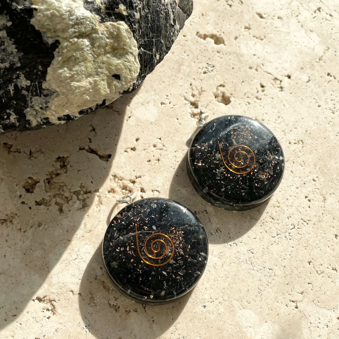 Orgonite Black Tourmaline Pendant - Circle