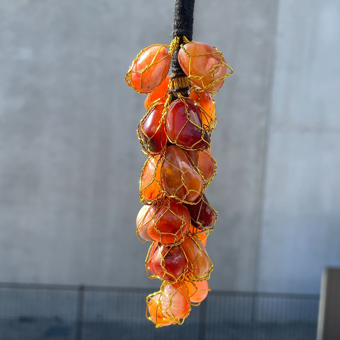 Mini Tumble Hanger - Carnelian