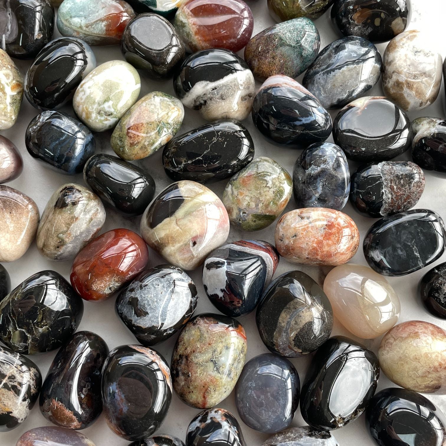 Sardonyx Tumbled 1KG