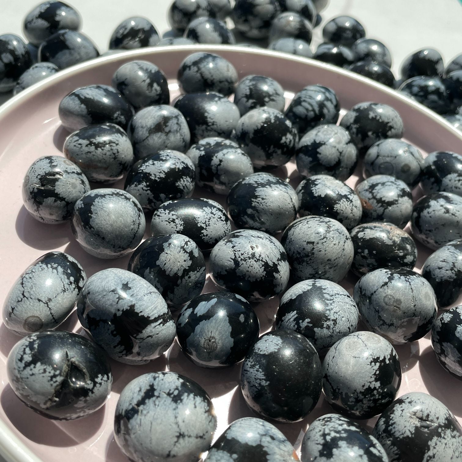 Snowflake Obsidian Tumbled 1KG (70-90 Pieces)