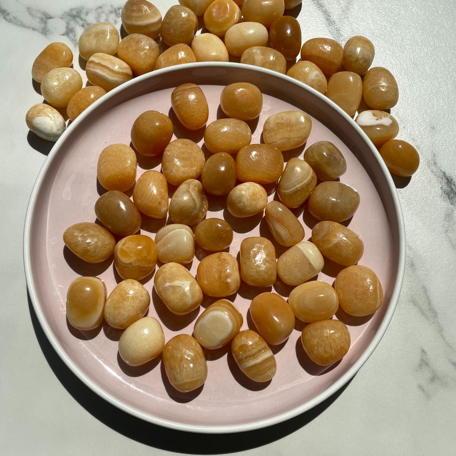 Orange Calcite Tumbled 1KG - Q1/A (50-70pcs)