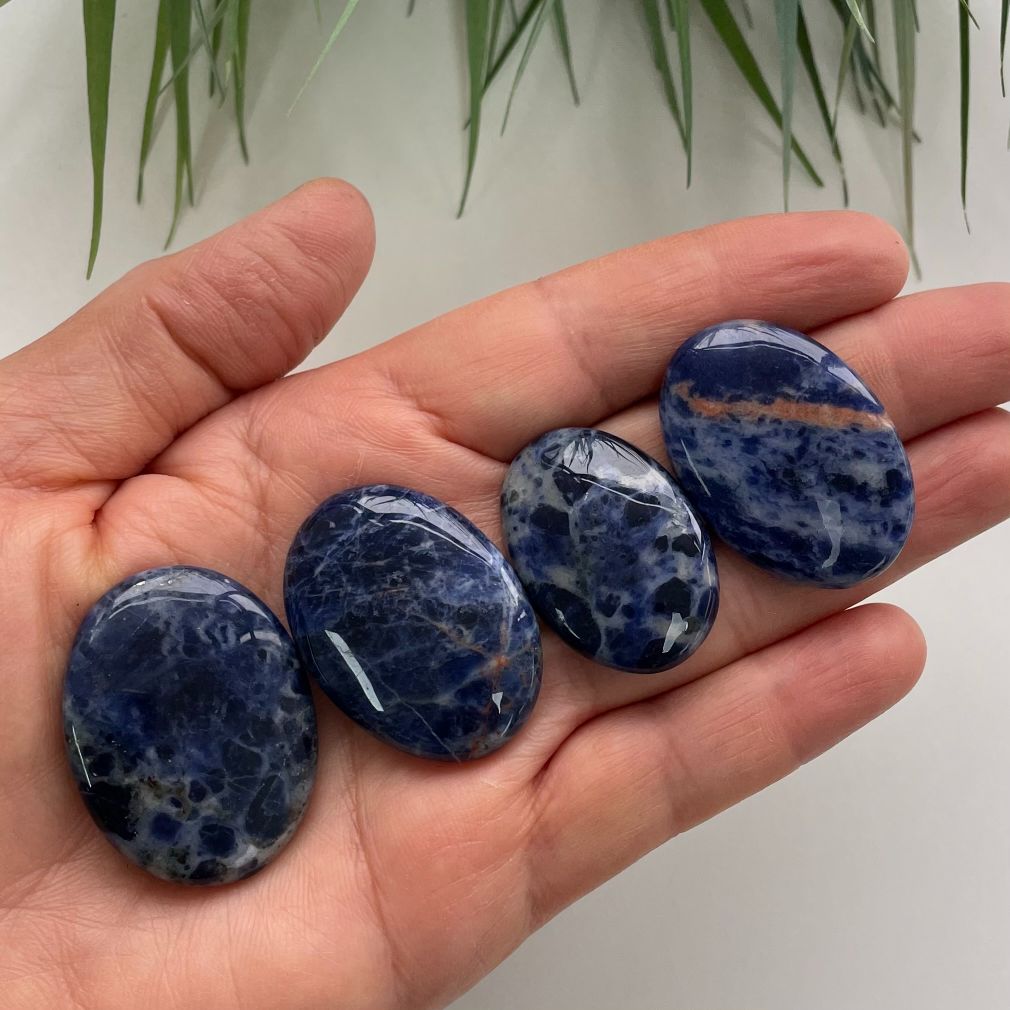 Sodalite Cabochon - Round - 1pc