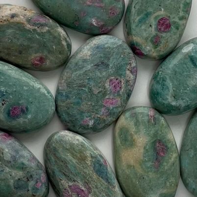 Ruby In Fuchsite Cabochon - Round - 1pc