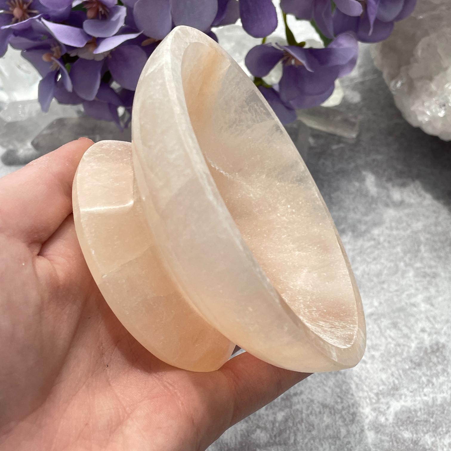 Selenite Orange Bowl With Stand - 10cm