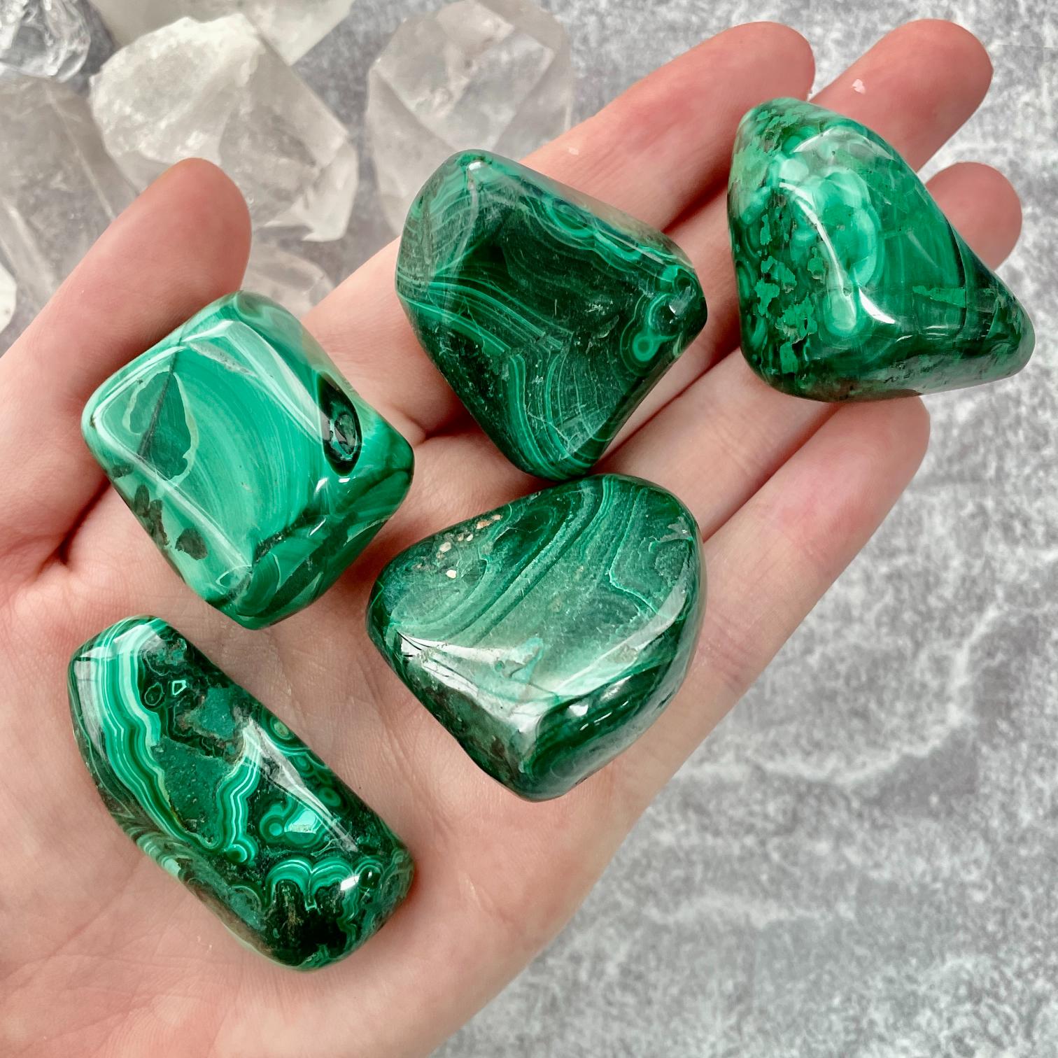 Malachite Tumbled Q1/A 200g (4-7pc)