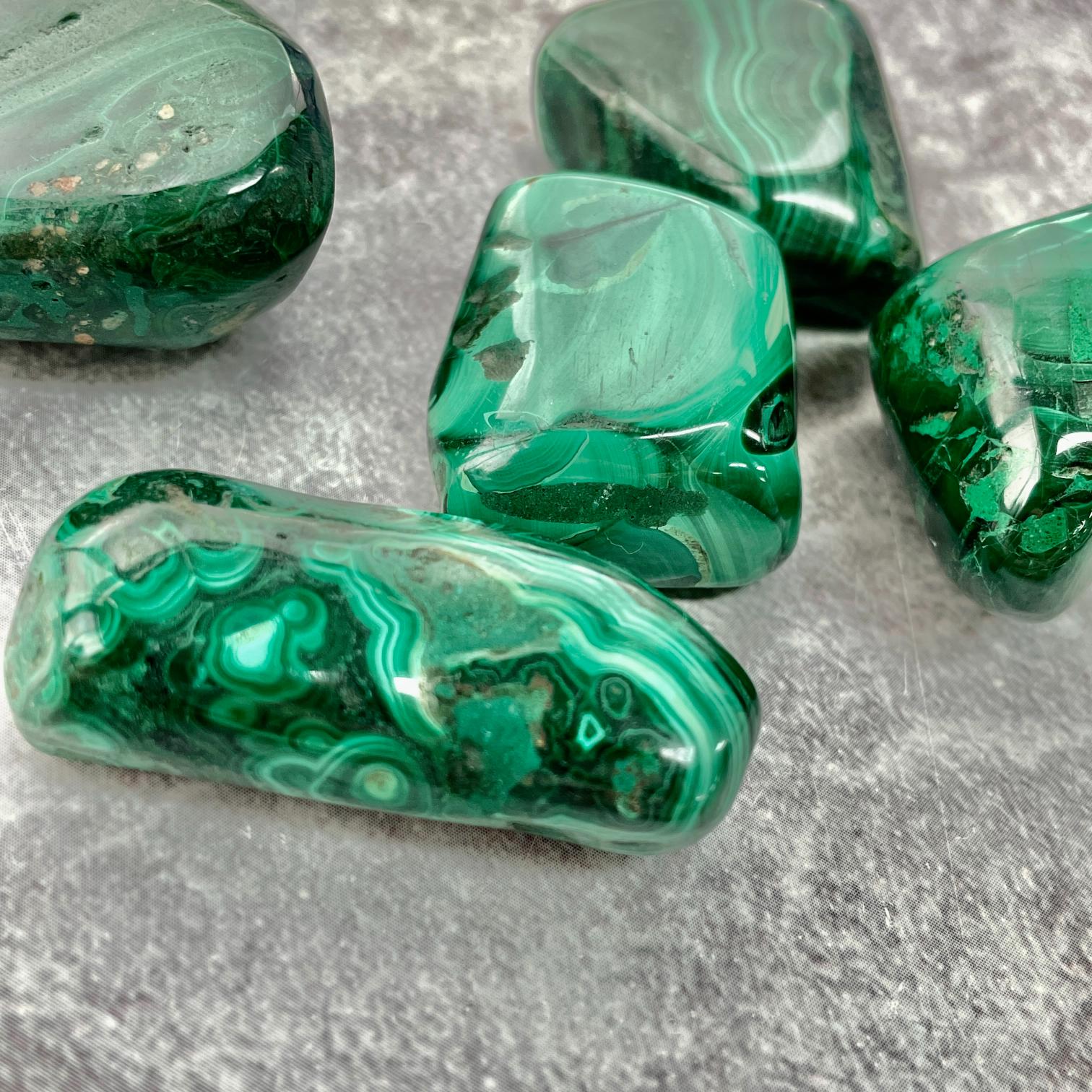 Malachite Tumbled Q1/A 200g (4-7pc)
