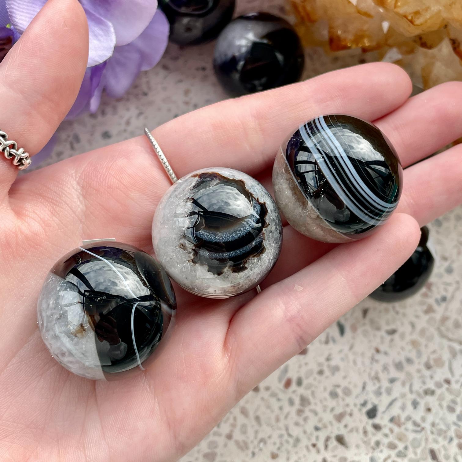 Black Agate & Quartz Sphere - 3cm