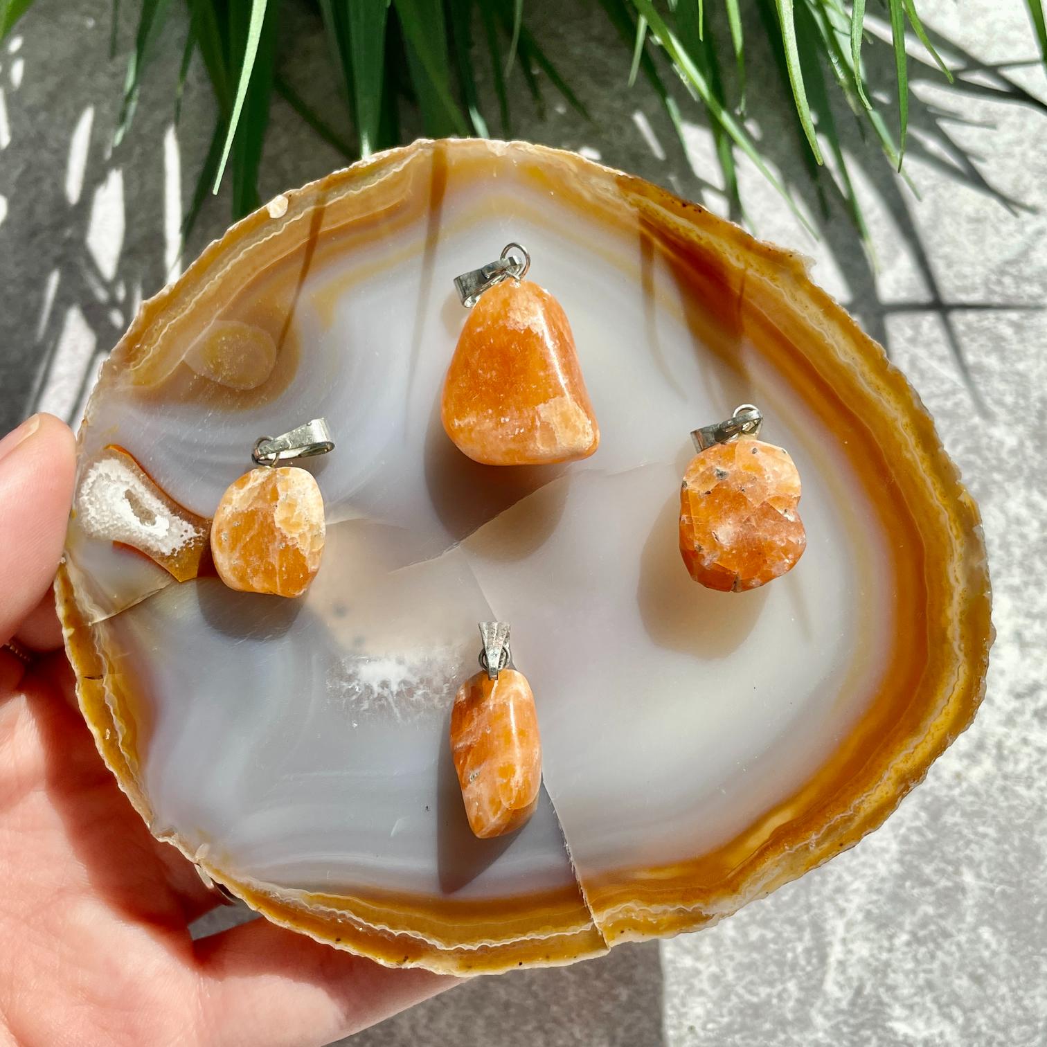 Tumbled Mini Pendant - Orange Calcite
