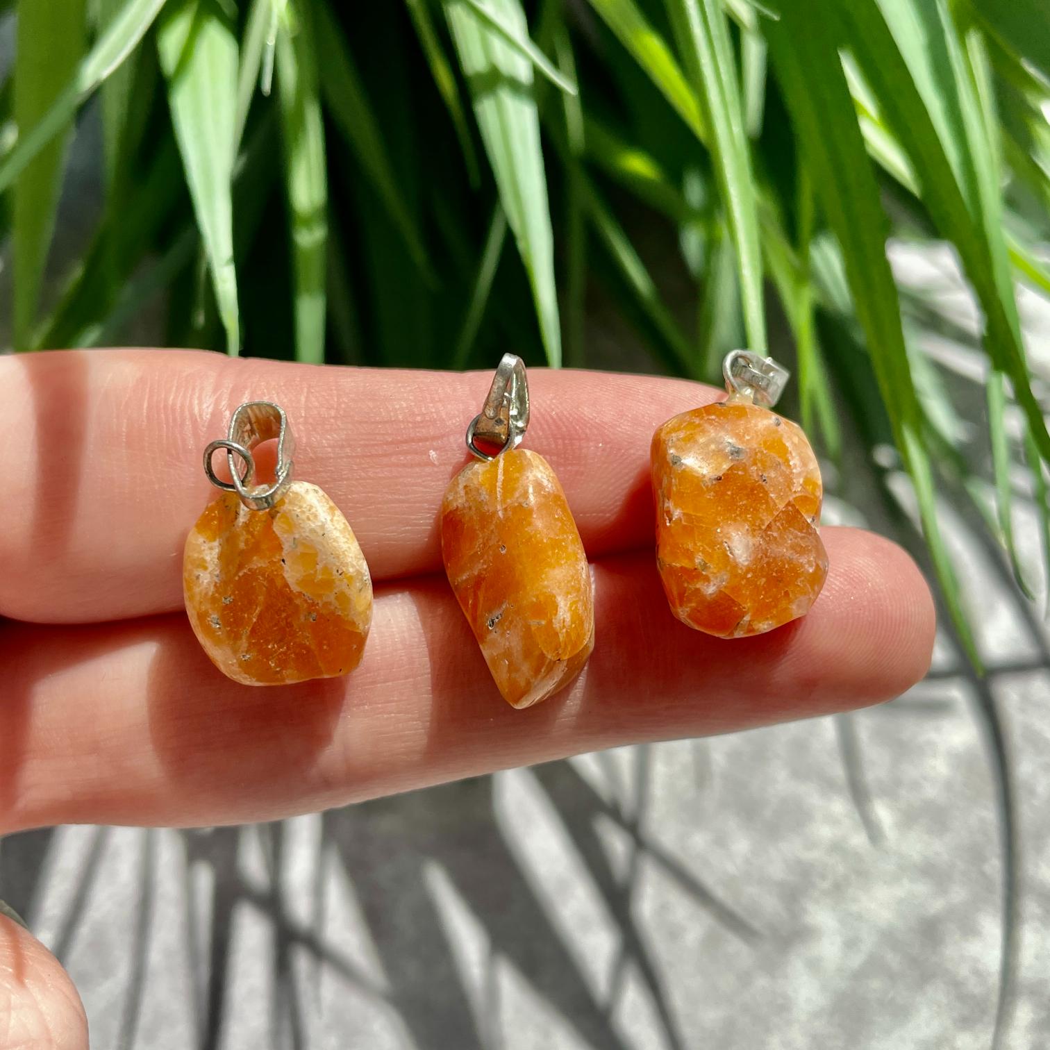 Tumbled Mini Pendant - Orange Calcite
