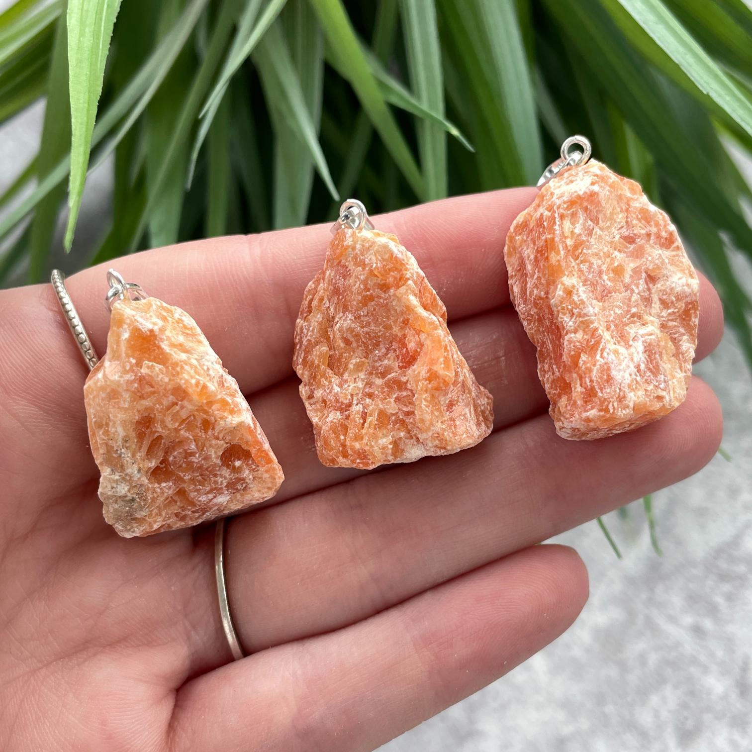 Rough Mini Pendant - Orange Calcite