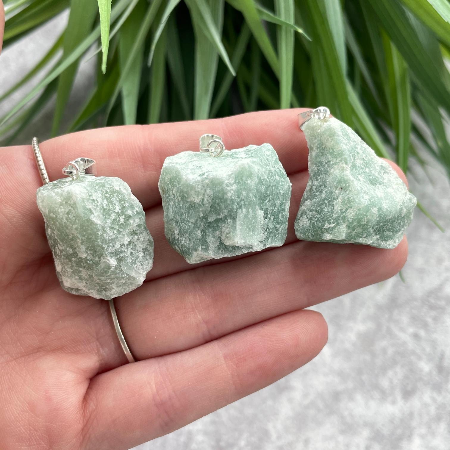 Rough Mini Pendant - Green Aventurine