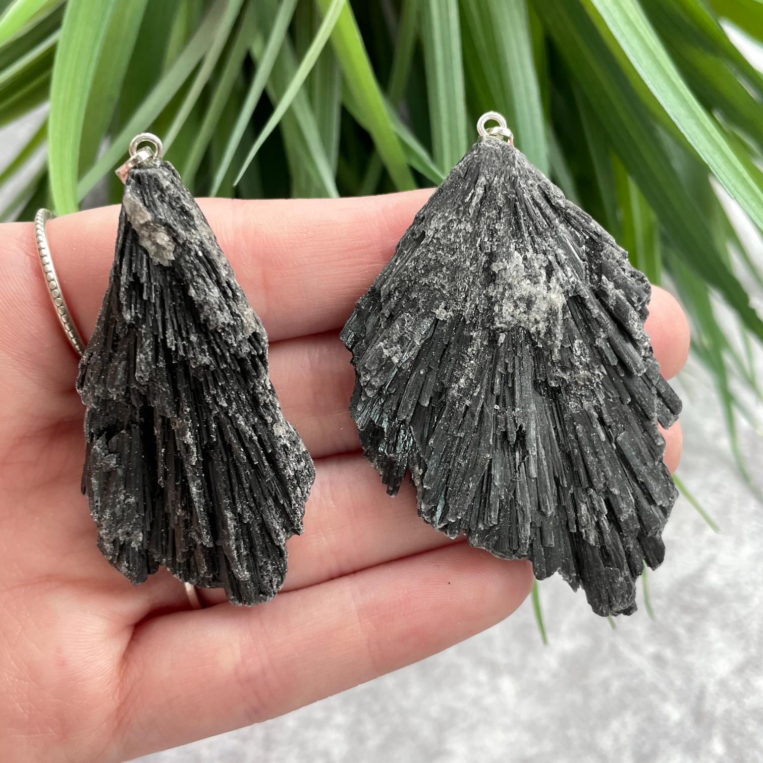 Rough Pendant - Black Kyanite - 1pc