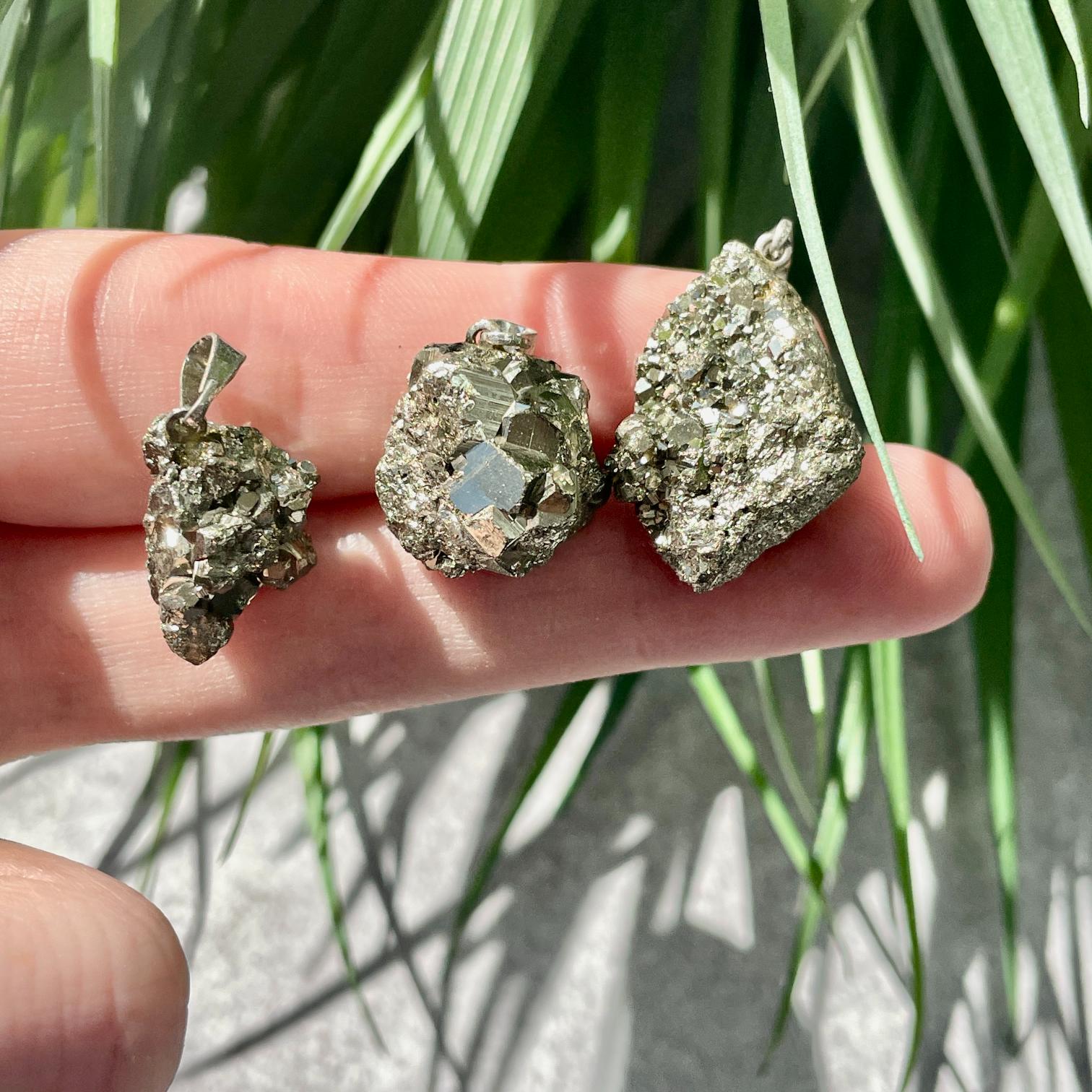 Rough Mini Pendant - Pyrite