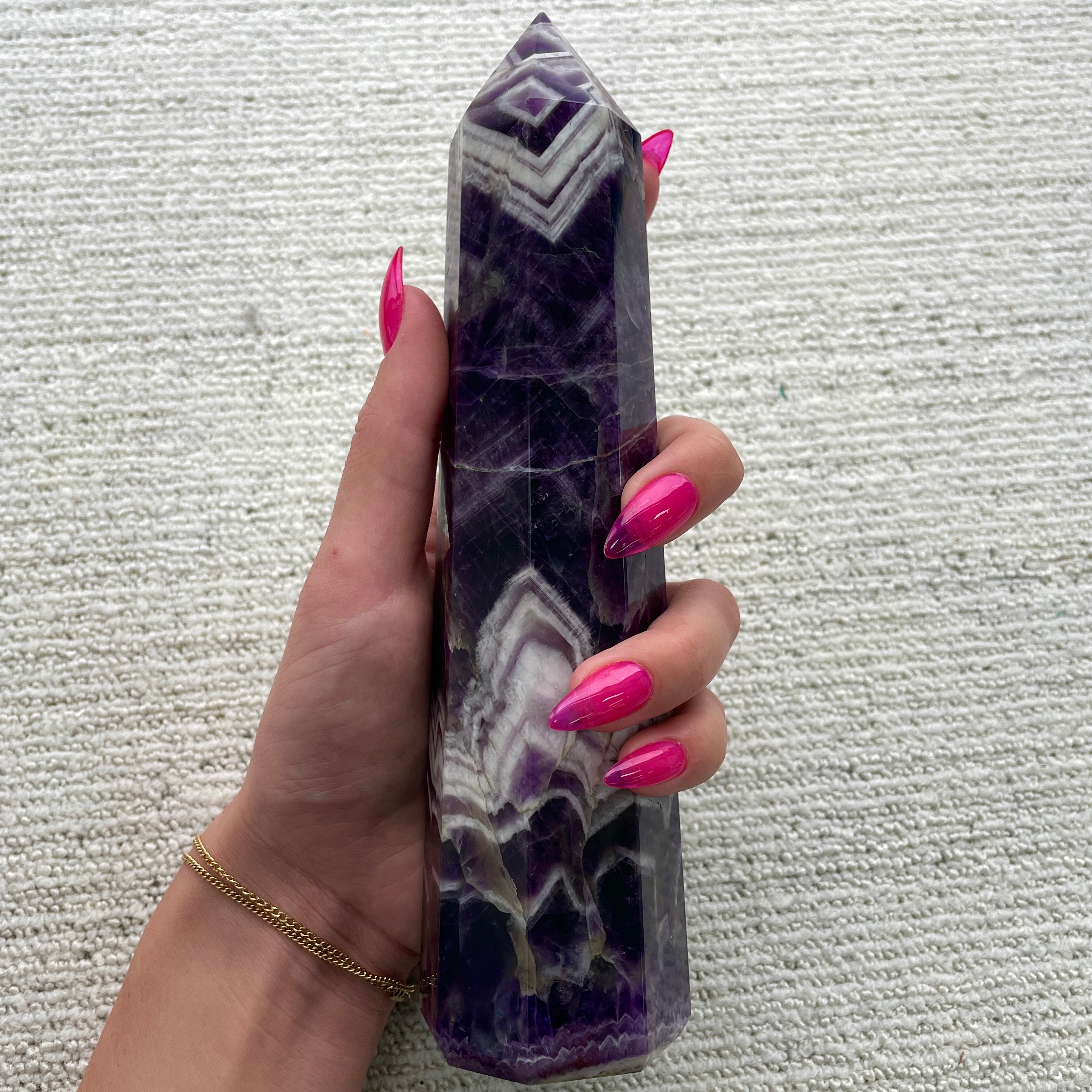 Amethyst Chevron Generator - LRG 20cm