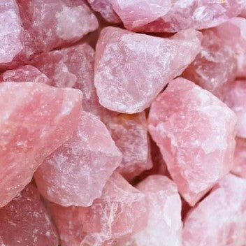Rough-Rose Quartz-Med-1Kg (5-8pc)