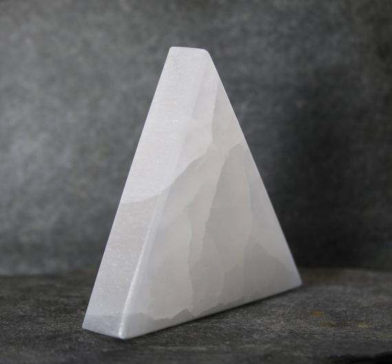 Selenite Triangle Flat - 10cm